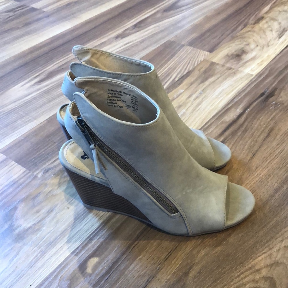Brash open toed sling back bootie wedges